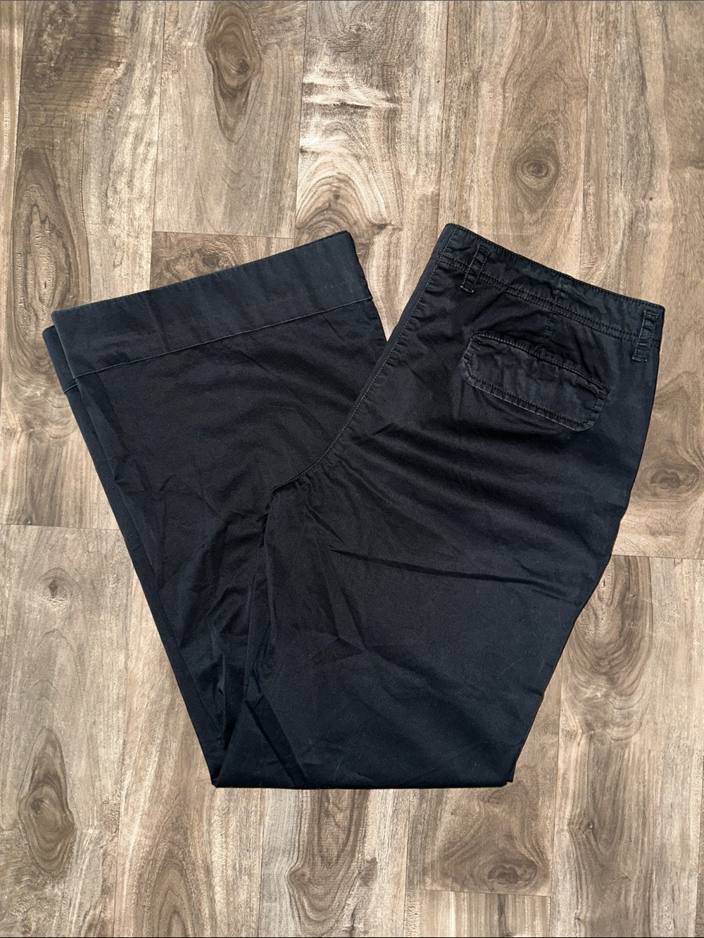 Stretch Women’s Black Wide Leg Cuffed Pants Size 14